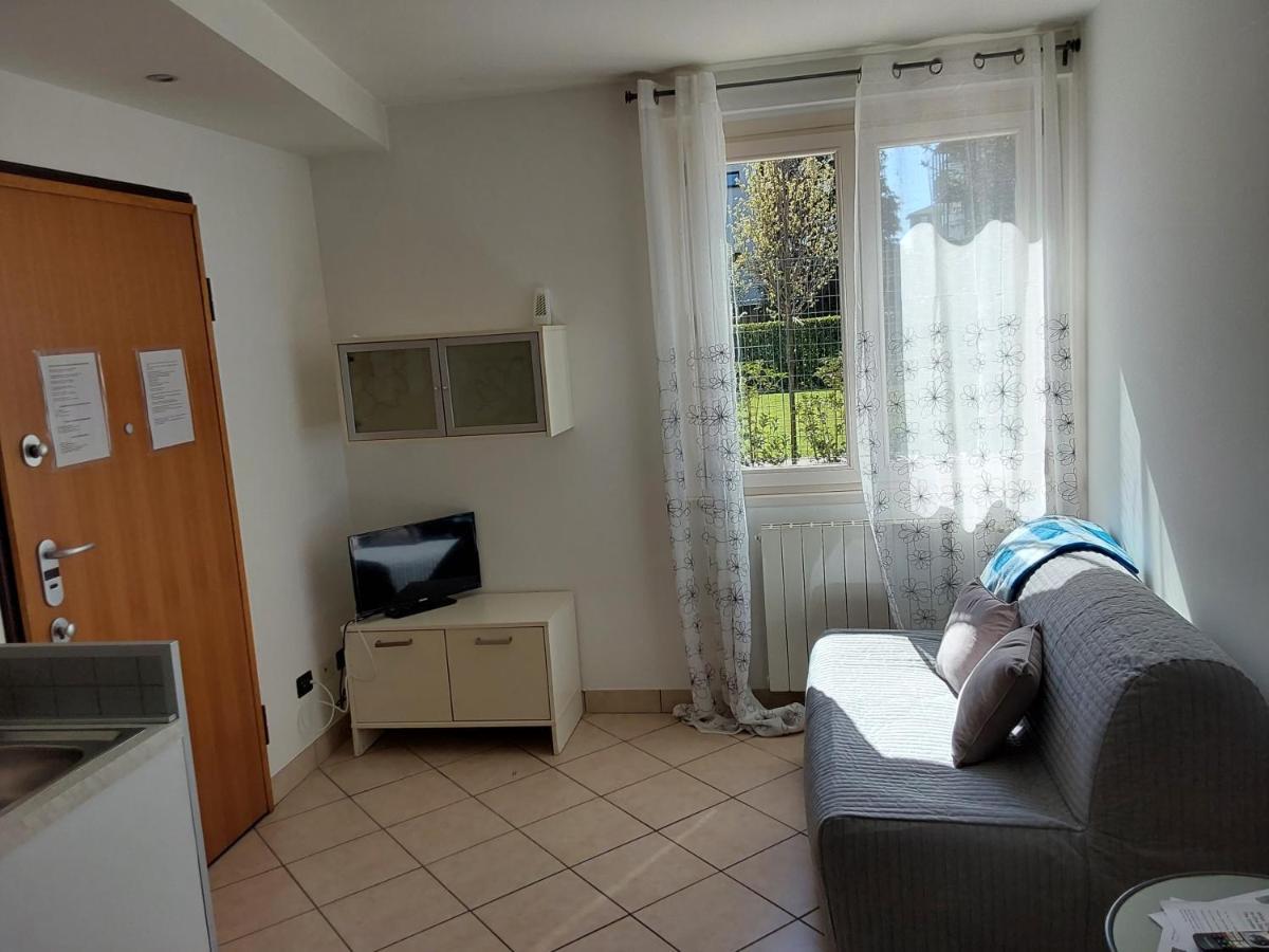 La Casa Di Alyss Apartment Бергамо Екстериор снимка