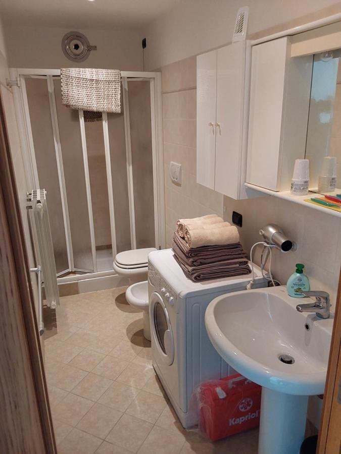 La Casa Di Alyss Apartment Бергамо Екстериор снимка